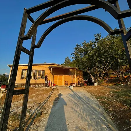 Xhagolands Gæstehus Përmet