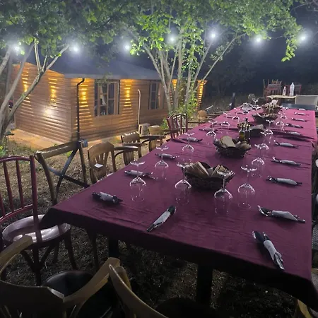 بيت ضيافة Xhagolands Përmet