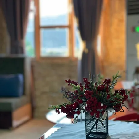 Xhagolands * Përmet