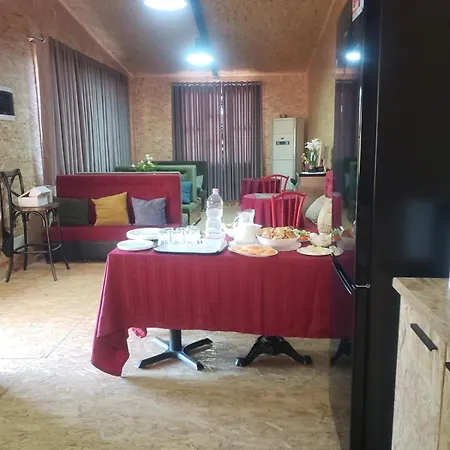 بيت ضيافة Xhagolands *